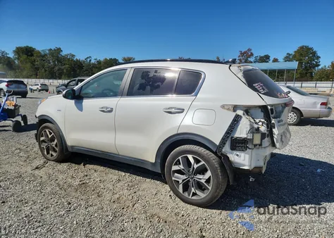 2021 Kia Sportage Ex z USA, uszkodzony, nr VIN KNDPNCAC5M7918754